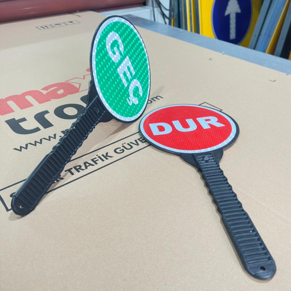 Plastik Dur Ge Levhas Reflektif 